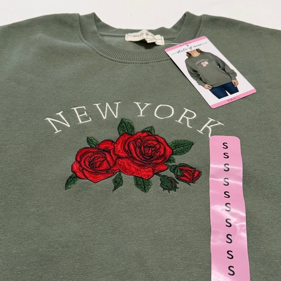 State of Mine Embroidered New York Flower Sweatshirt S, M, L NWT - Picture 3 of 6